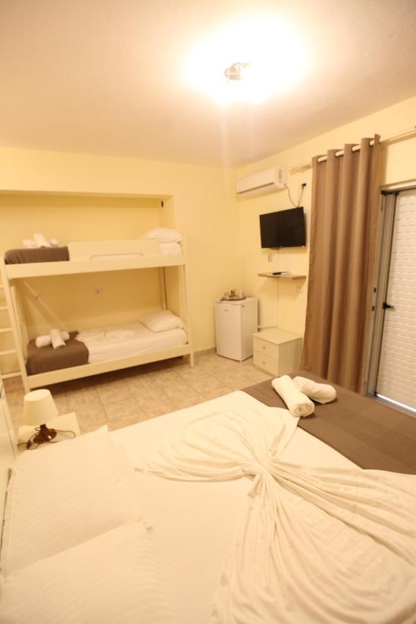 Hotel Prishtina Saranda Dış mekan fotoğraf