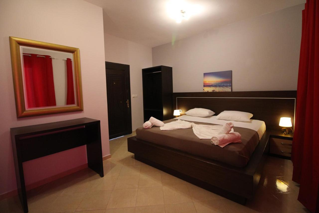 Hotel Prishtina Saranda Dış mekan fotoğraf