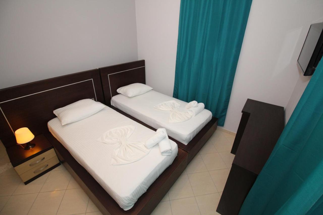 Hotel Prishtina Saranda Dış mekan fotoğraf