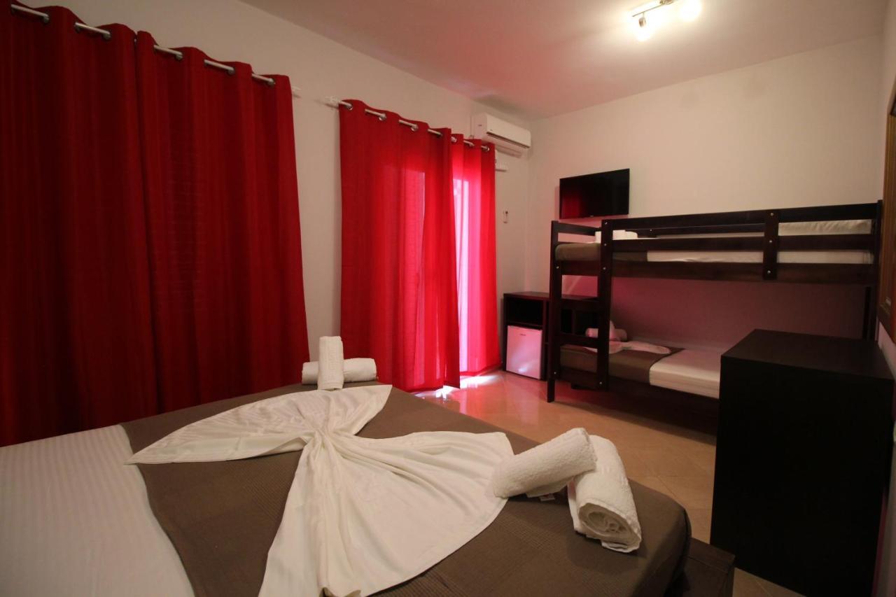 Hotel Prishtina Saranda Dış mekan fotoğraf